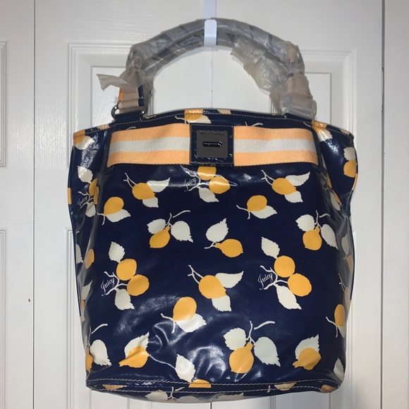 Juicy Couture Pam & Gela Coated Canvas Large Navy Tote Bag Makeup Pouch Set New - Picture 6 of 7